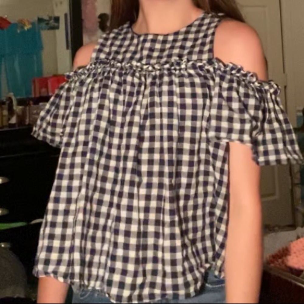 Cute gingham✨ - Picture 1 of 3